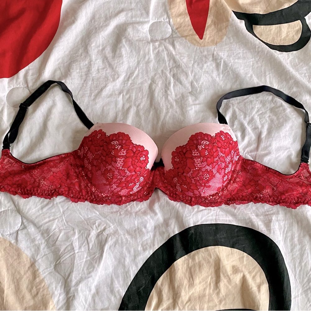 VS Lightly Lined Demi Bra